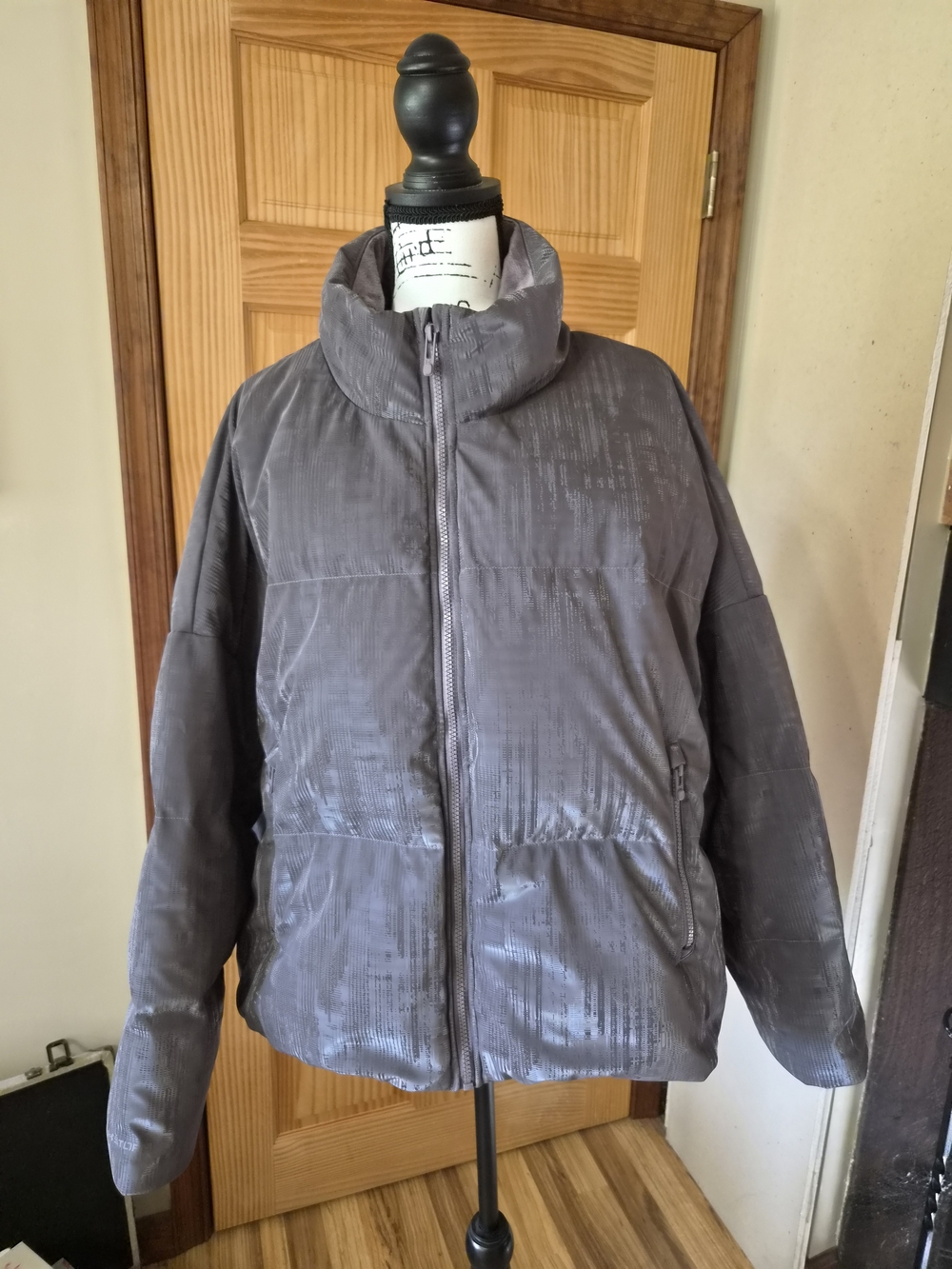 Women's Gray Puffer Jacket - Lightweight Quilted Coat